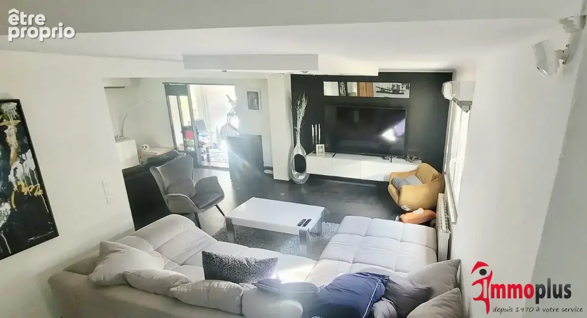 STEINBRUNN-LE-HAUT ! Maison avec piscine située au calme d'une impasse - photo 8