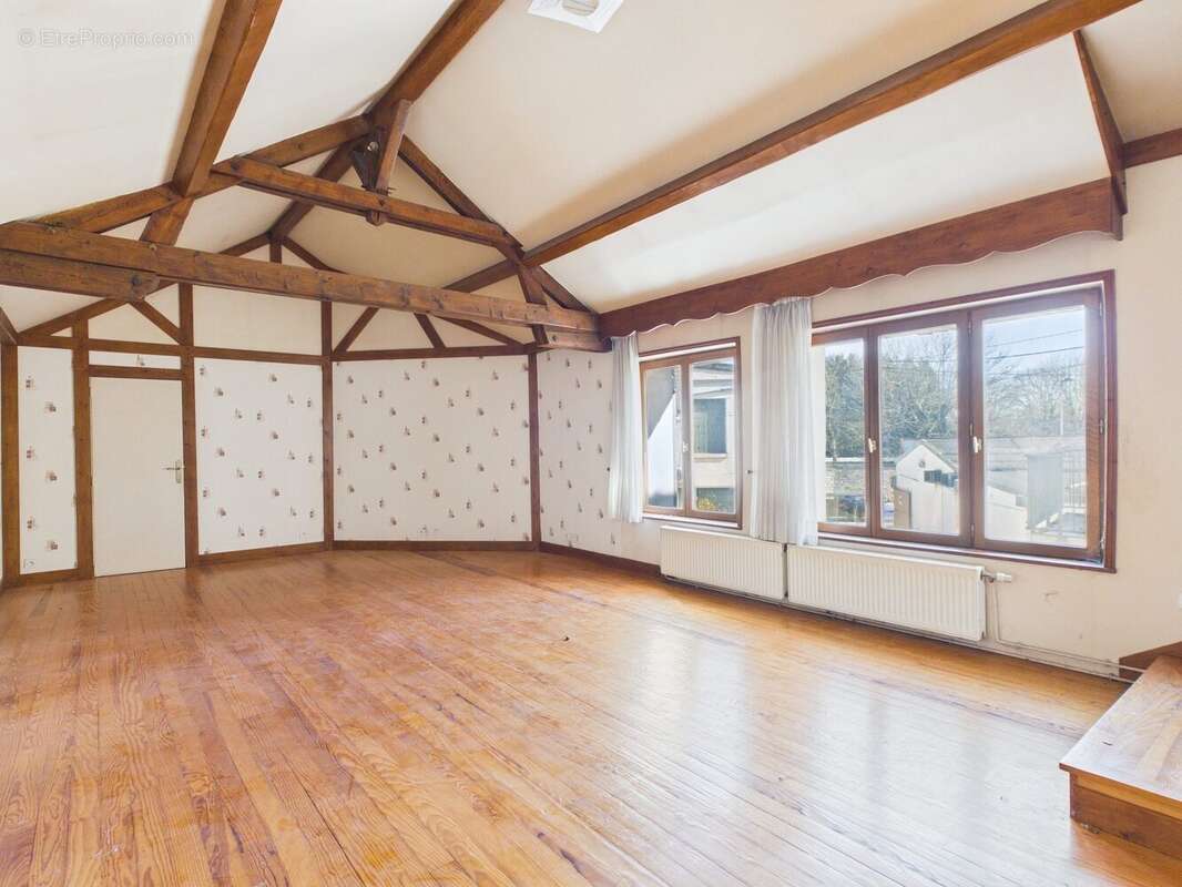 Appartement à ROMILLY-SUR-SEINE