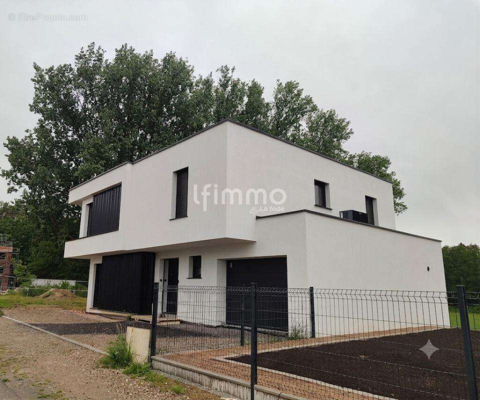 Maison d'habitation - photo 12