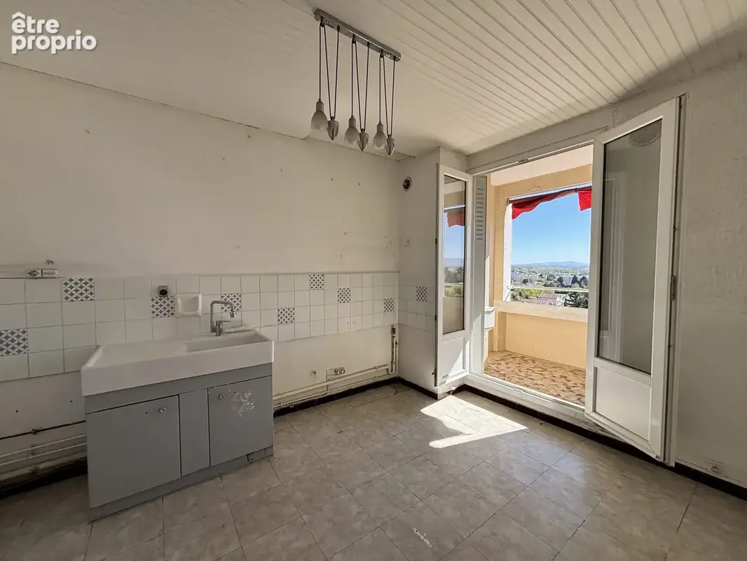 Appartement 4 pièces 69 m² à vendre à Corcelles-En-Beaujolais (69220) - photo 7