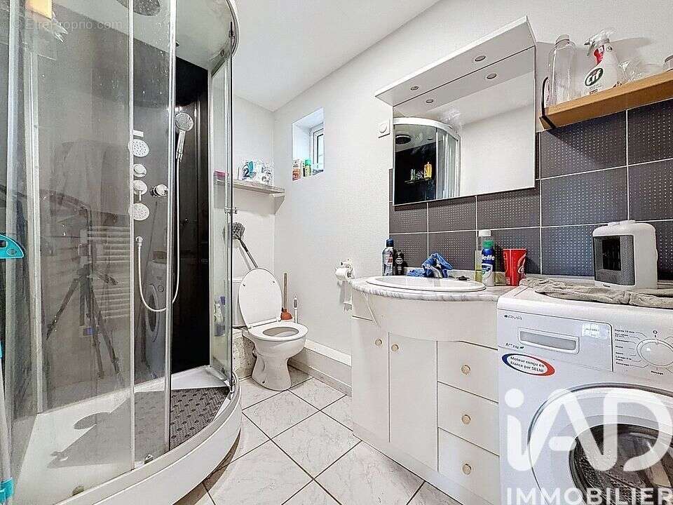 Maison 79 m² à Cogles  - photo 7