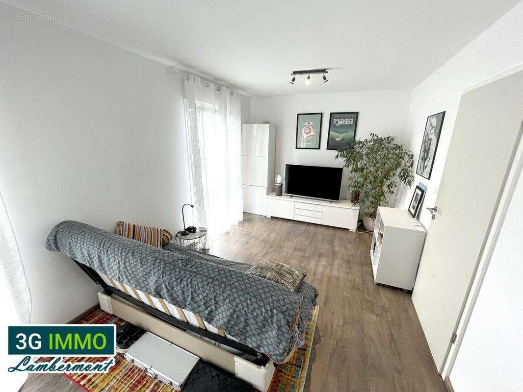 Maison à COSNES-ET-ROMAIN