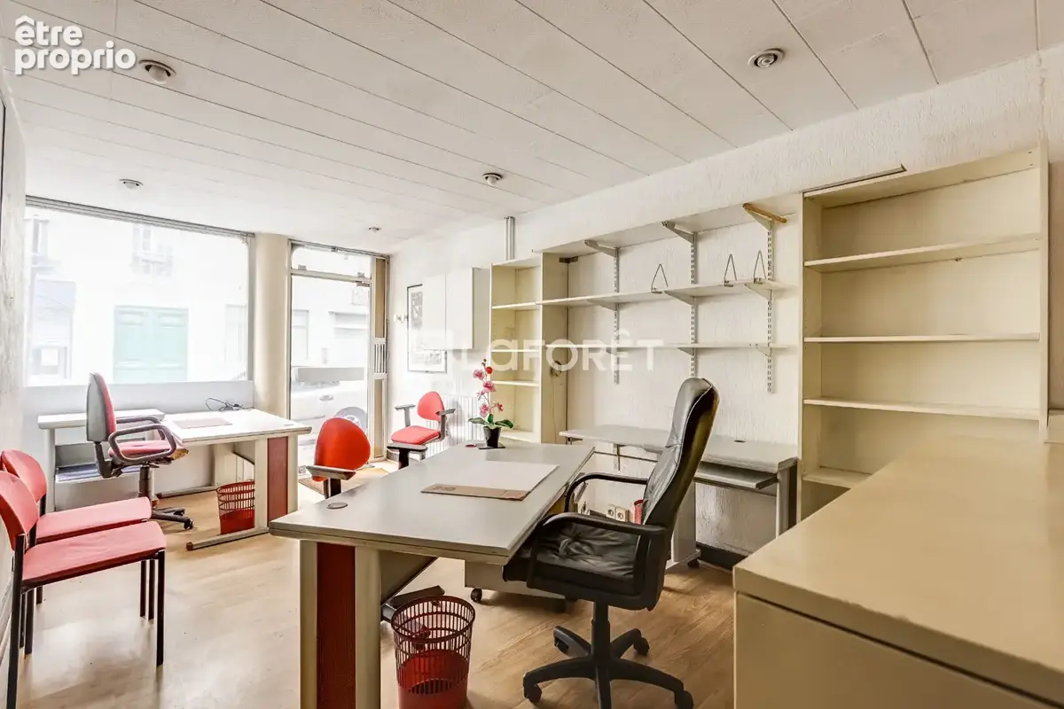 Local commercial Paris 38 m2 - photo 2
