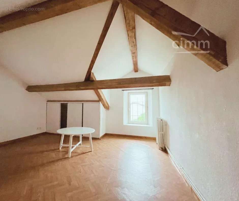 Maison à ANNEYRON