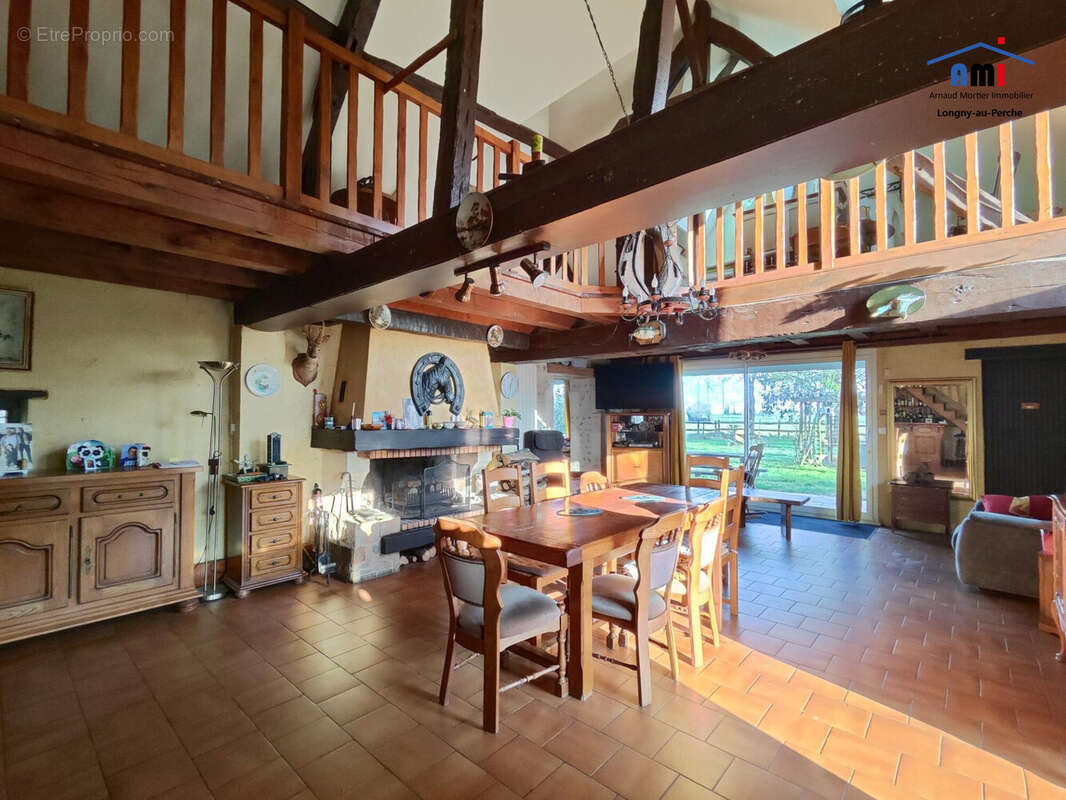 Maison à LONGNY-AU-PERCHE