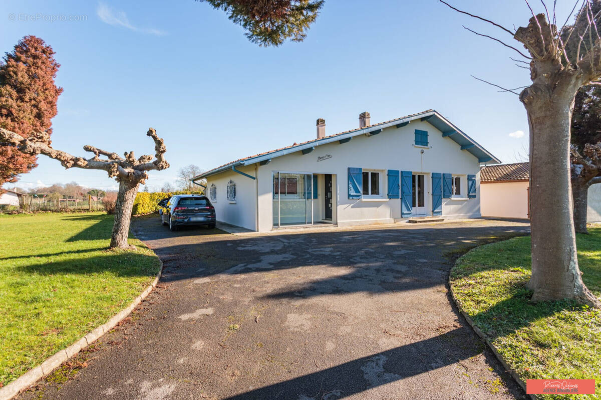 Maison à SAINT-MARTIN-DE-SEIGNANX