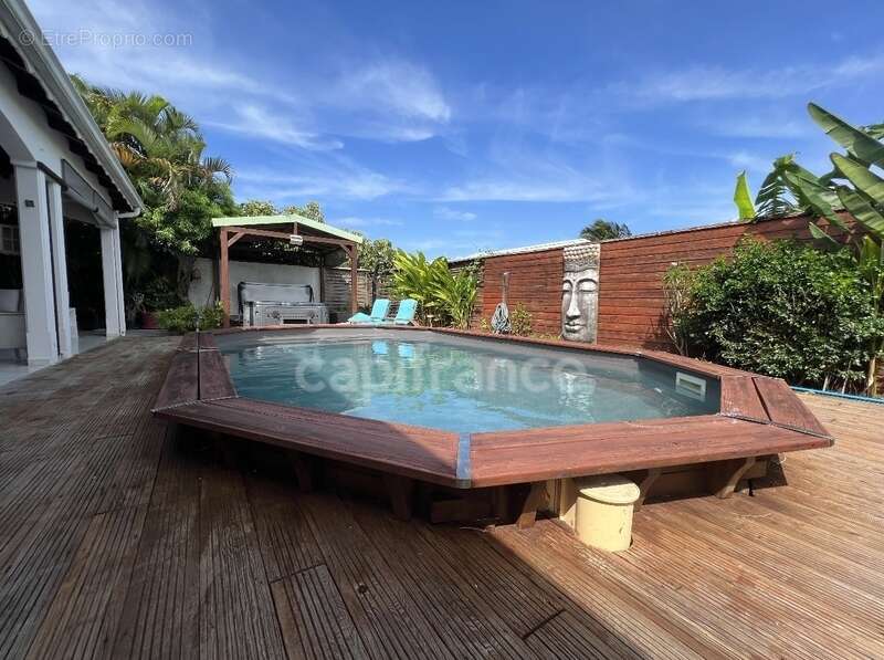Dpt Guadeloupe (971), à vendre SAINT-FRANCOIS, villa 3 suites avec piscine et jacuzzi - photo 22