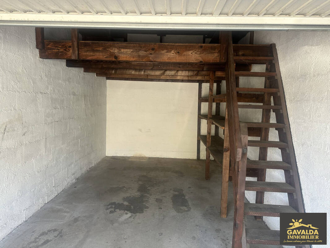 Parking à PERPIGNAN