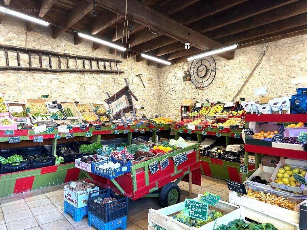 Commerce à CLAPIERS
