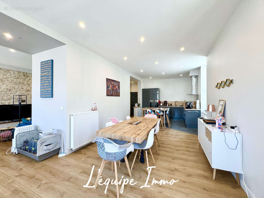 Maison de village rénovée du XIXe siècle avec grands volumes et potentiel d’aménagement à Solomiac - photo 3