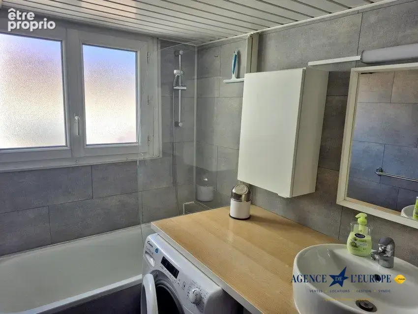 Appartement 63 m² à Vichy  - photo 8