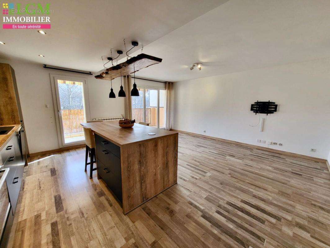 Appartement à VITROLLES