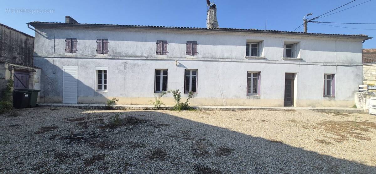 Maison à MIGRON
