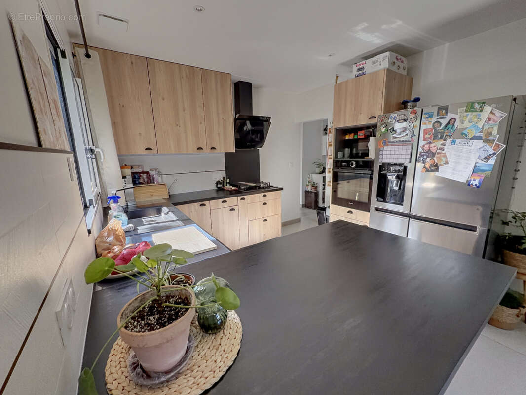À VENDRE   Maison rénovée avec terrain de 3 327 m2 - photo 7