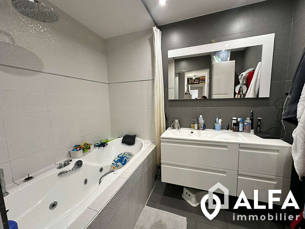 Appartement à ENGHIEN-LES-BAINS
