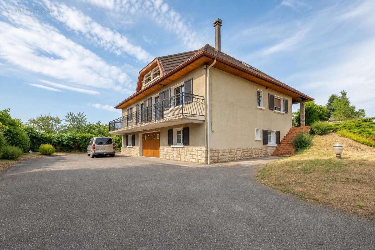 Maison de 7 pièces de 275 m² à Mions - photo 15