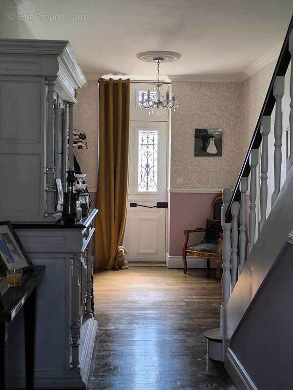 Maison à SAINT-COUTANT