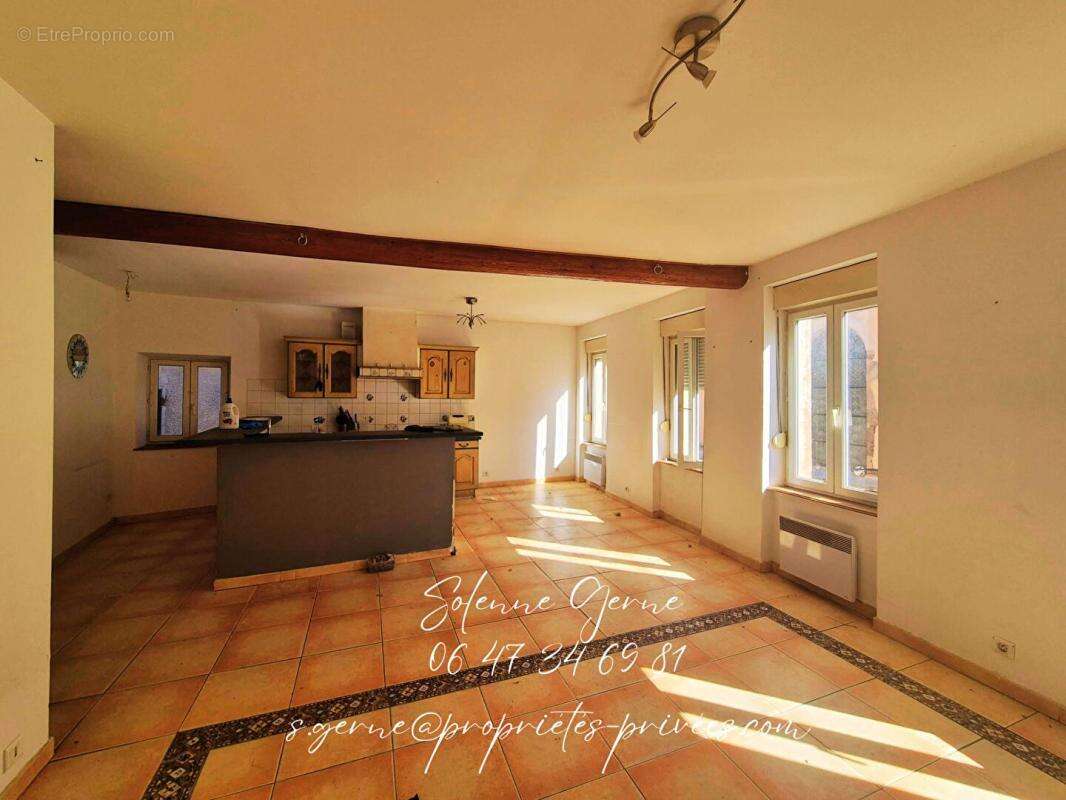 Appartement à SAINT-CHINIAN