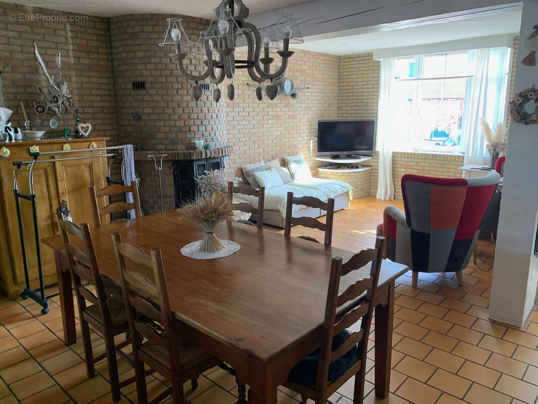 Maison à SAINT-AMAND-LES-EAUX