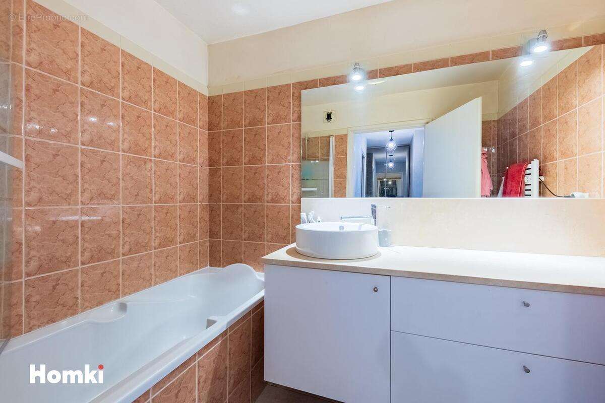 Appartement à MARSEILLE-10E