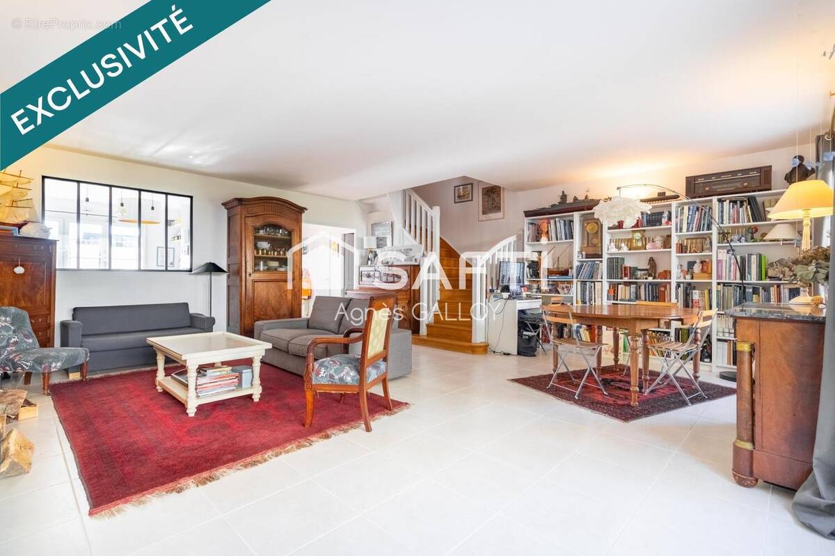 Photo 1 - Maison à VERSAILLES