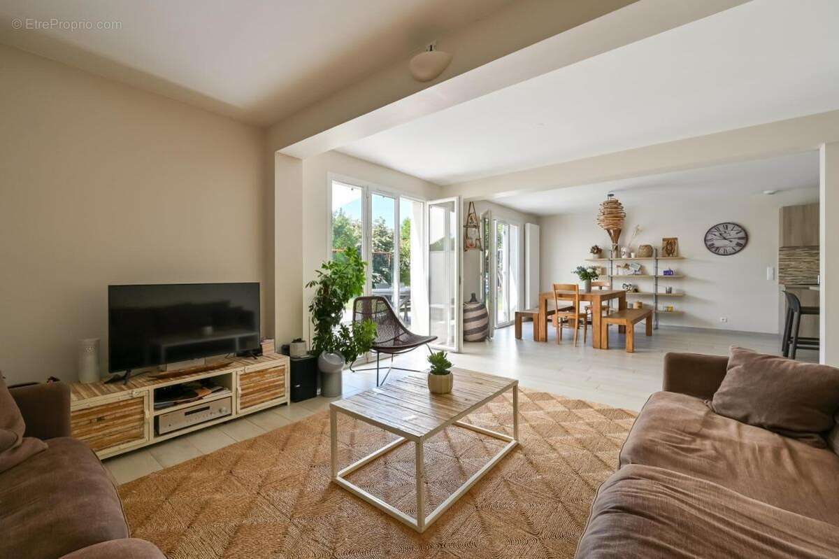 Maison à MARCY-L'ETOILE