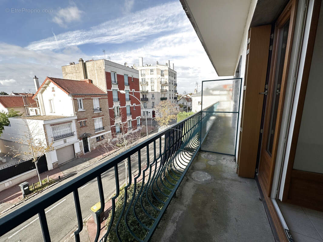 Appartement à SAINT-MAUR-DES-FOSSES