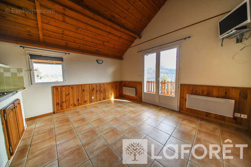 ** maison type 4 - châteauroux-les-alpes -  4 pièces - photo 12