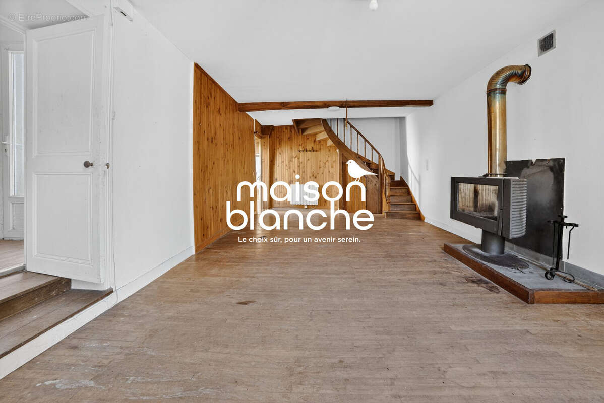 Séjour Logement 1 - Appartement à AIRVAULT