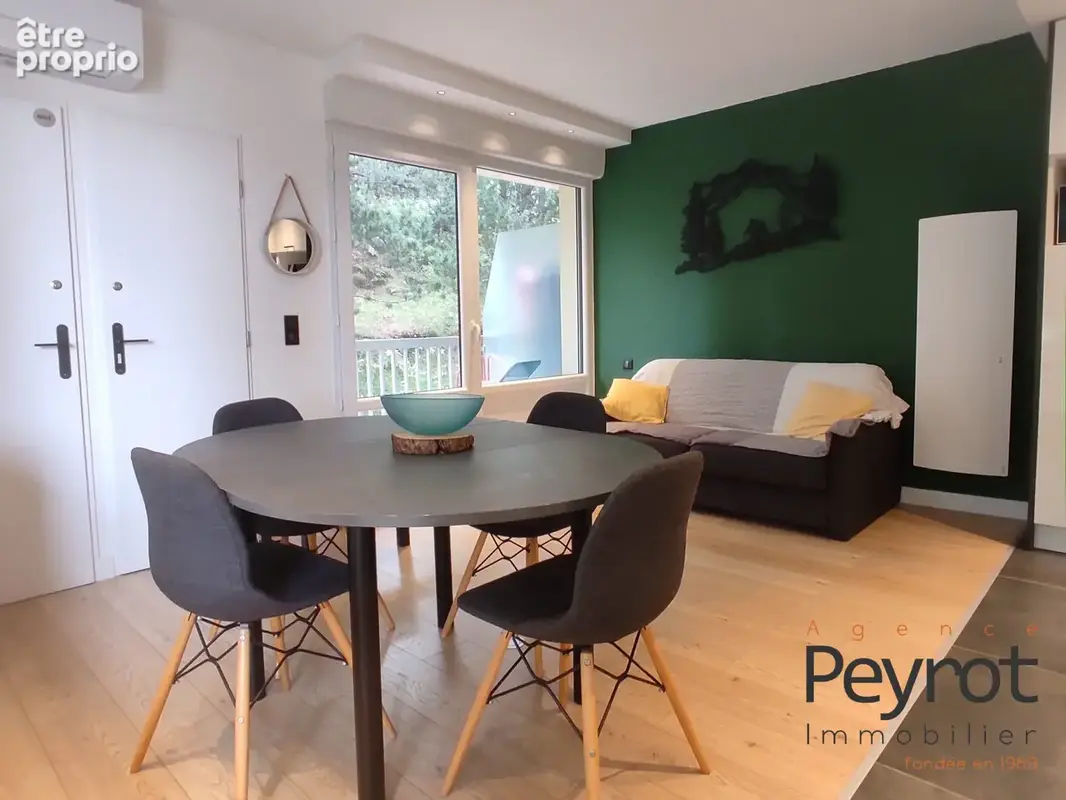 Appartement à LES ANGLES