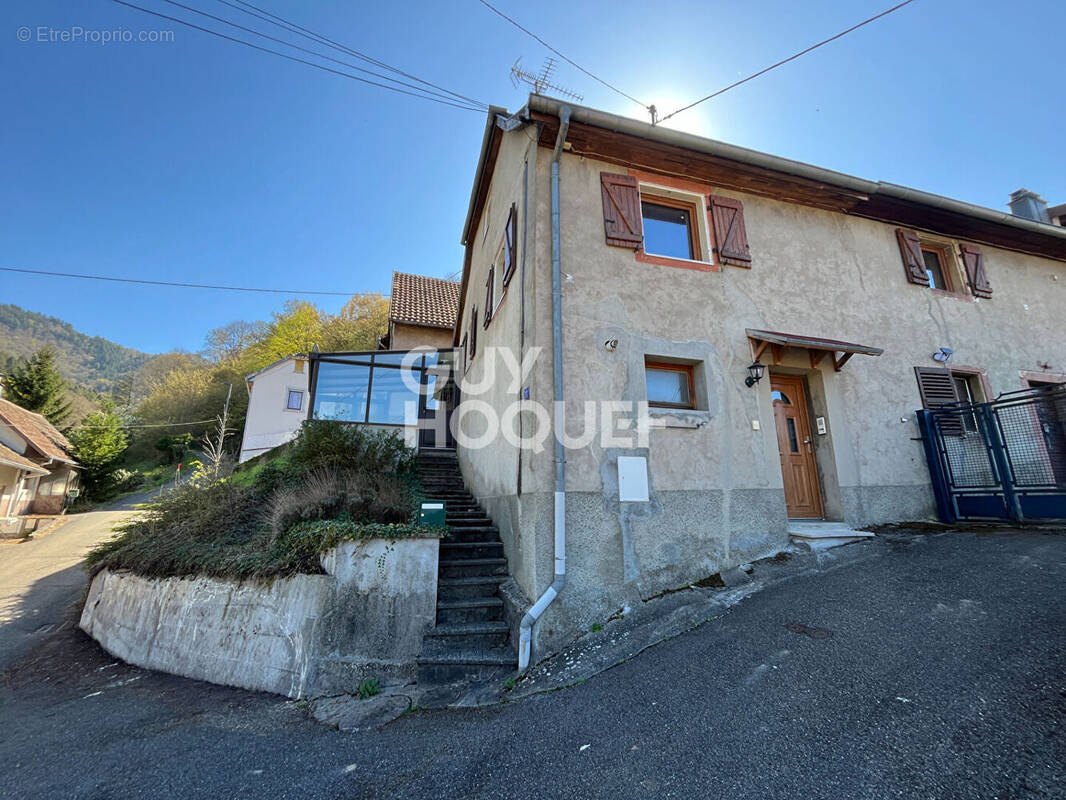 Maison à BITSCHWILLER-LES-THANN