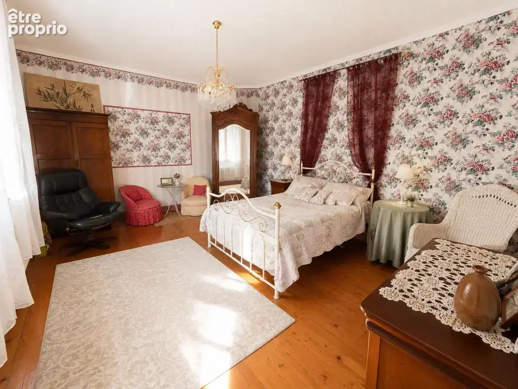 Maison T7 – Centre-ville de Landerneau - photo 11