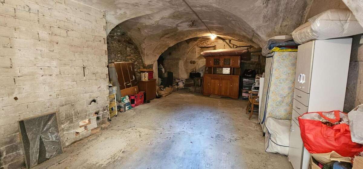 Maison à MONTELIMAR