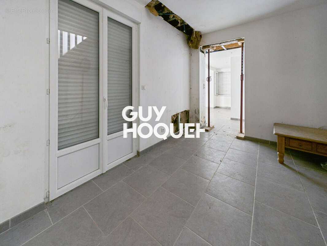 Maison Rouen 5 pièces 85 m2 !!!!!   MAISON AVEC PRESENCE DE MERULE  !!!!!! - photo 3