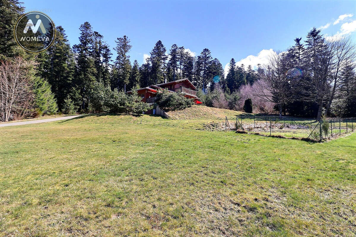 Maison à LE CHAMBON-SUR-LIGNON