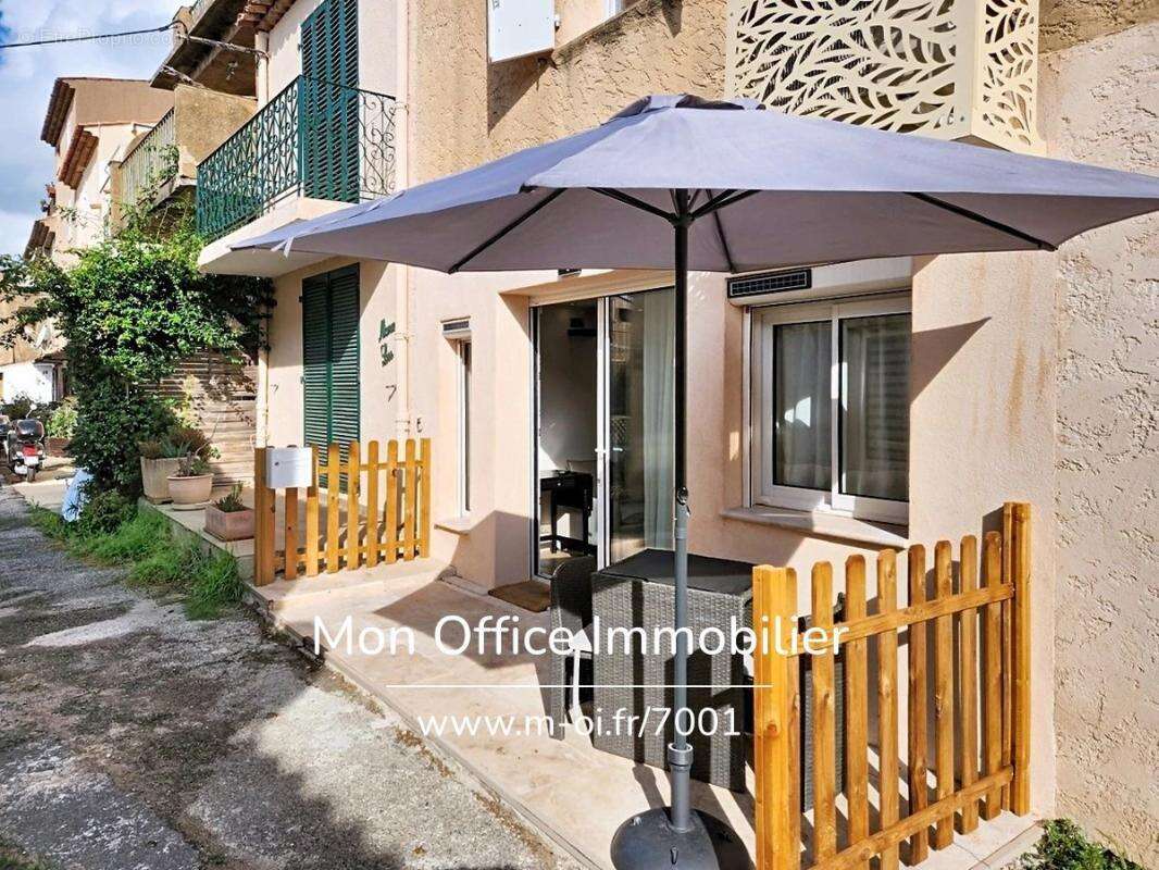 Référence : 7001-les. - appartement a 750m de la mer avec parking à vendre à grimaud - photo 5