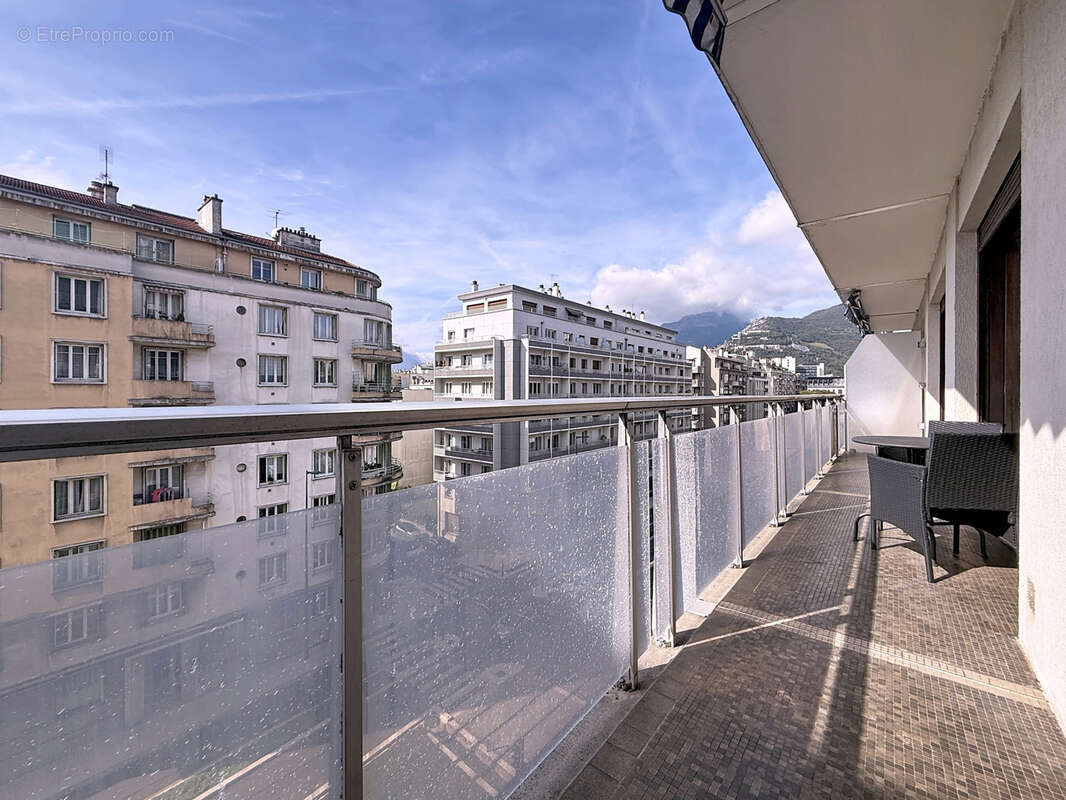 Appartement à GRENOBLE