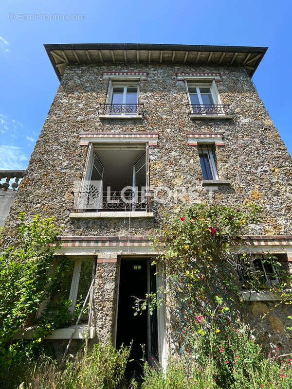 Maison à CONFLANS-SAINTE-HONORINE