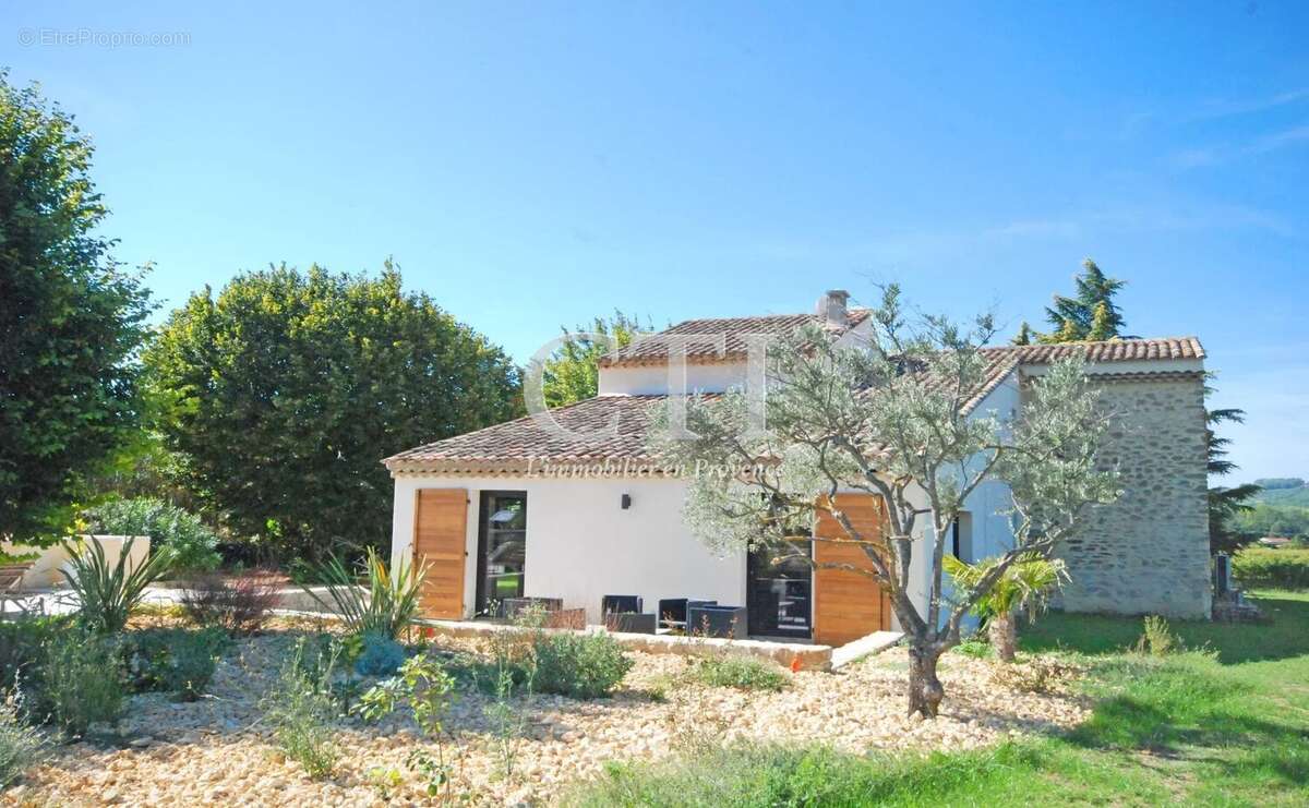Maison à VAISON-LA-ROMAINE