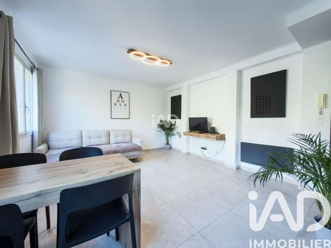 Photo 5 - Appartement à SAINT-RAPHAEL