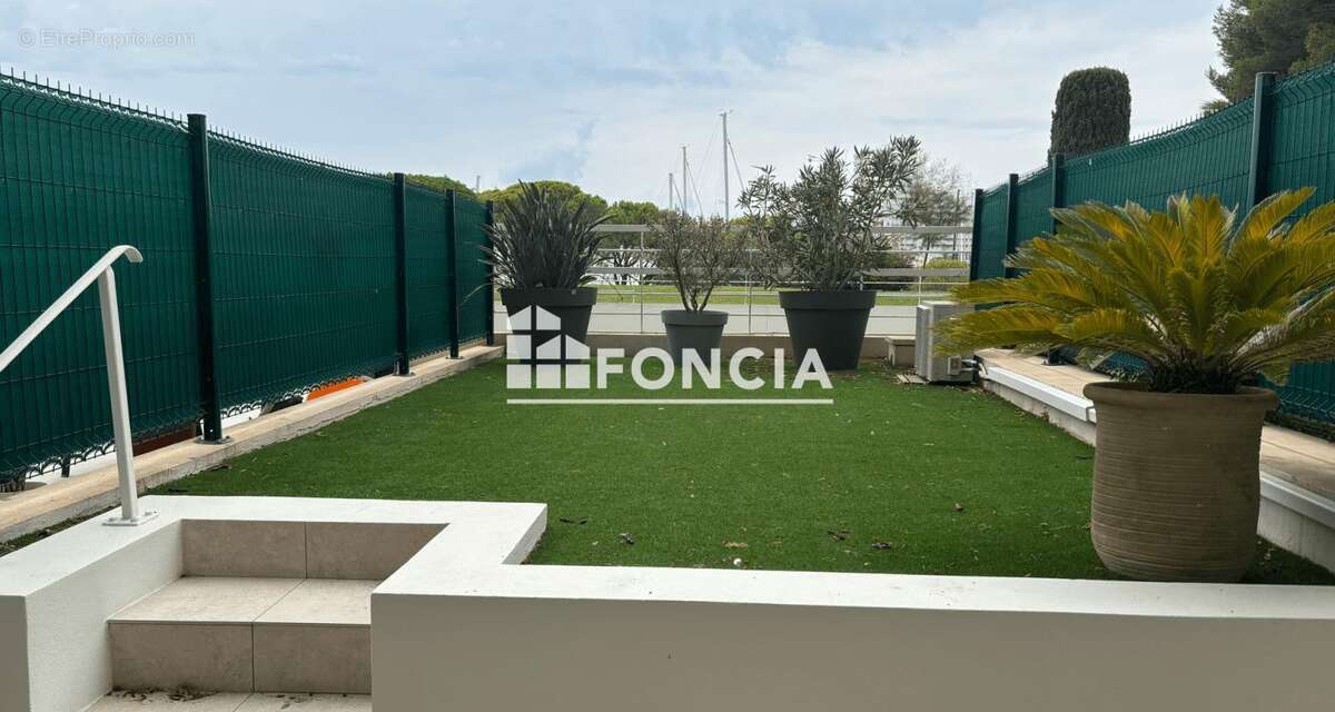 Appartement à VILLENEUVE-LOUBET