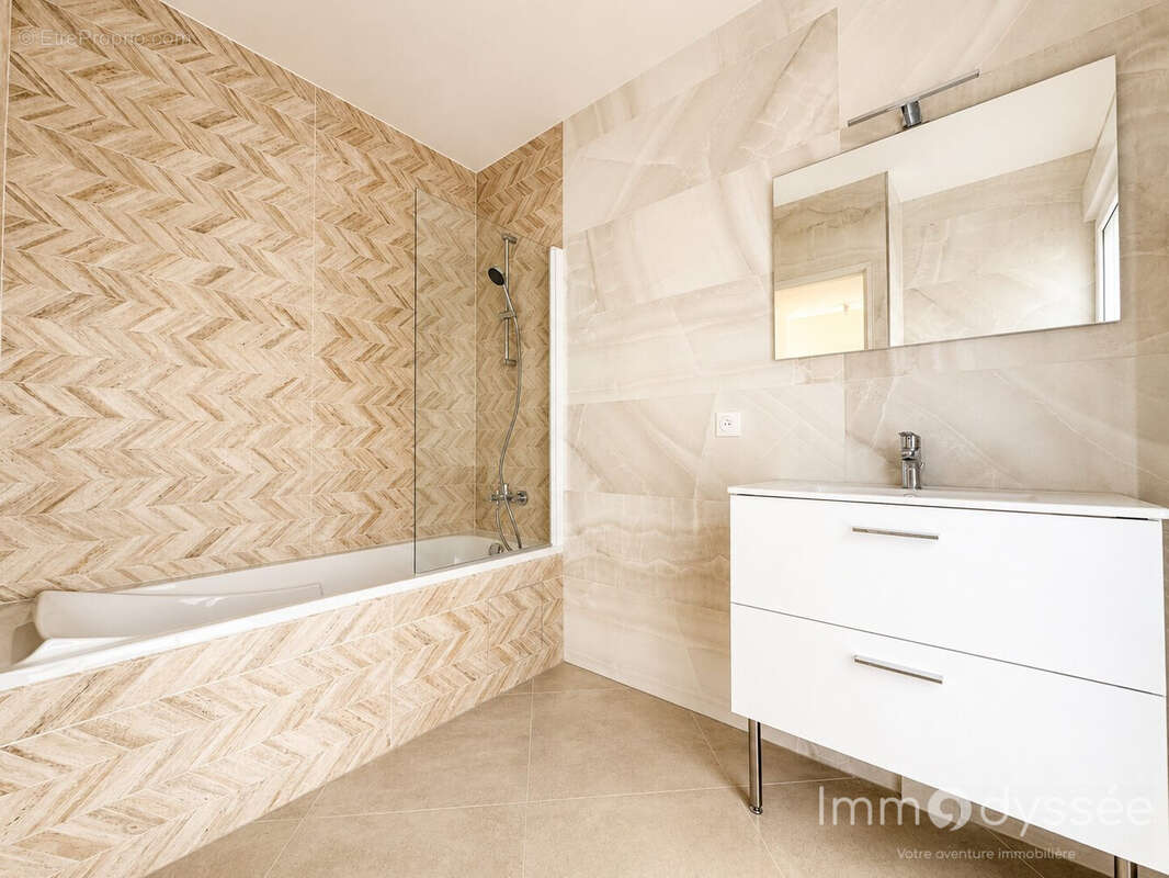 Appartement à LE PERREUX-SUR-MARNE