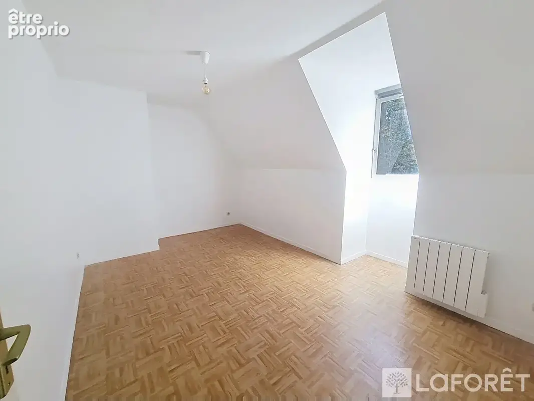 Maison 7PP environnement très calme à Hérouvillette - 118m² - photo 9