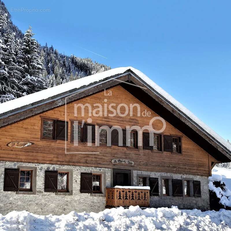 Maison à CHATEL
