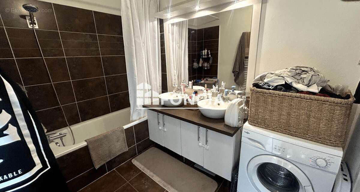 Appartement à MONTELIMAR