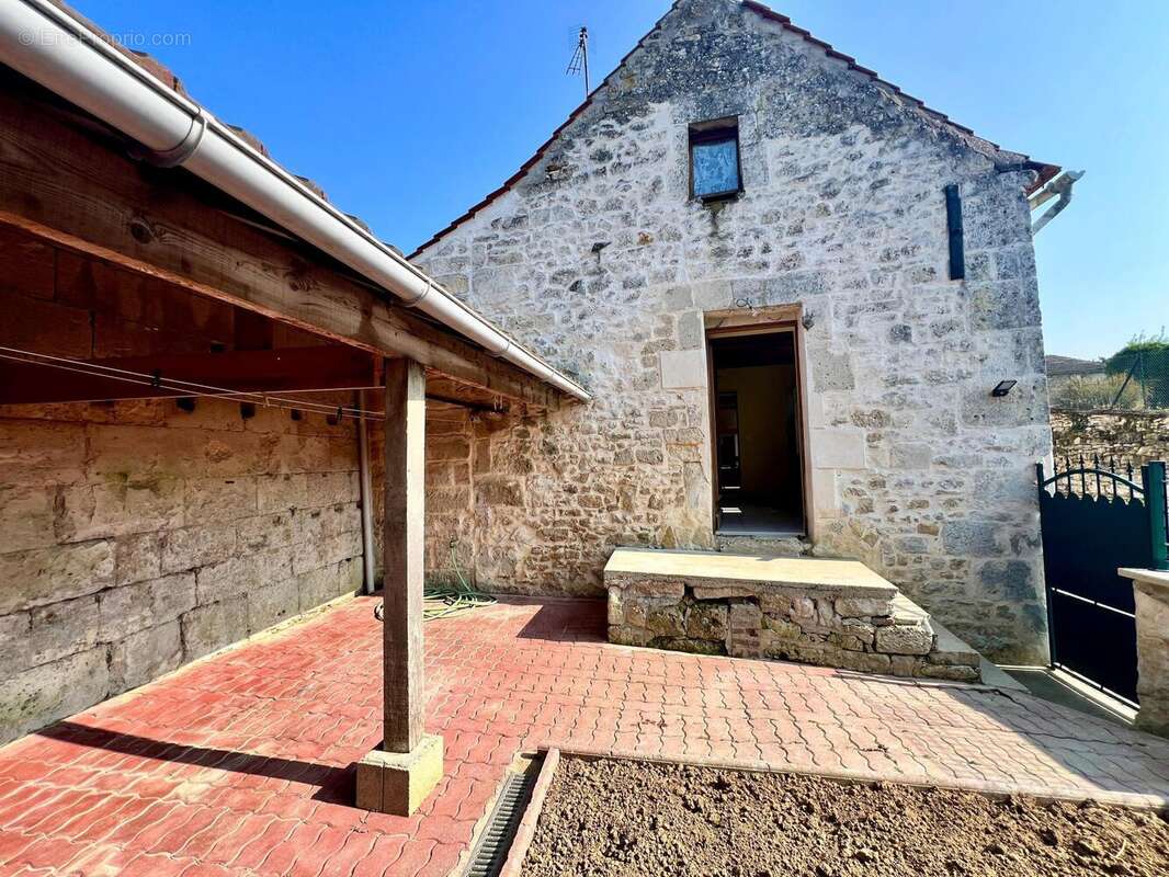 Photo 3 - Maison à VILLERS-COTTERETS