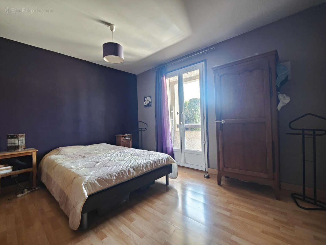 Maison à LA VALETTE-DU-VAR
