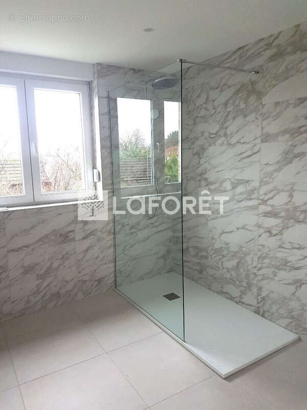 Appartement à RONCOURT