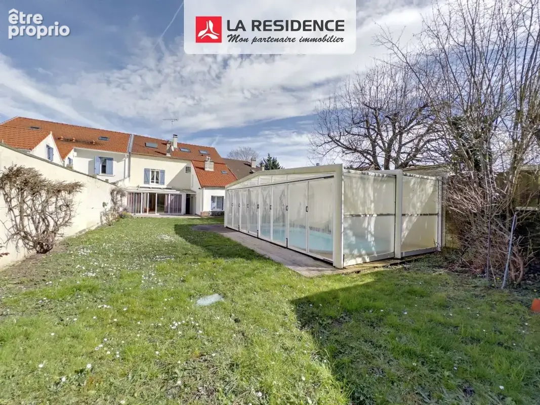 Maison à MAULE
