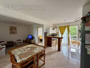 Appartement à L'ETANG-SALE